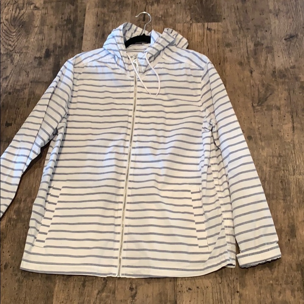 Old navy jacket. Size L